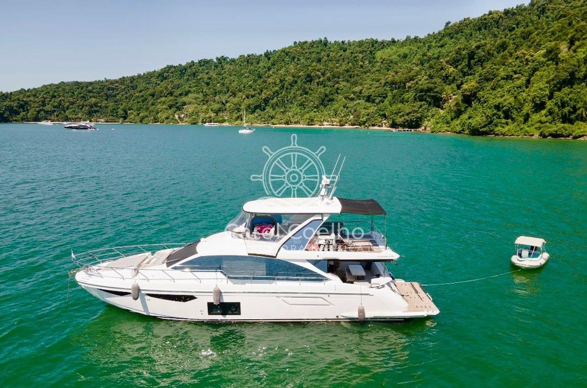 AZIMUT 62